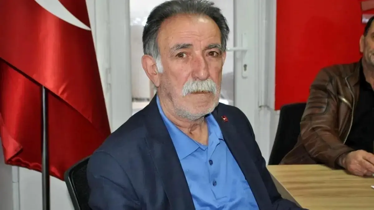 antalyada minibusun carptigi 80 yasindaki emekli ogretmen hayatini kaybetti Q49L9xnh.jpg