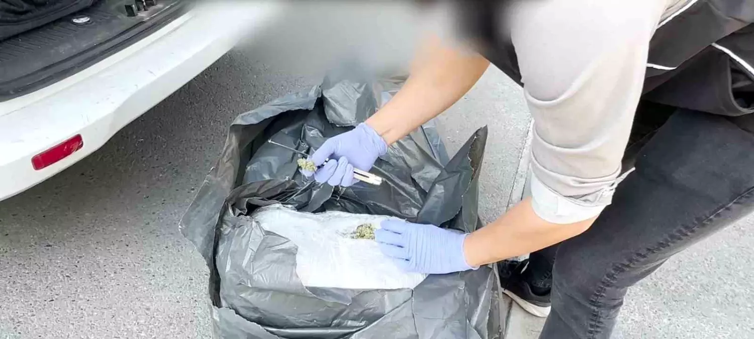 batmanda uyusturucu operasyonu 20 kilo skunk ele gecirildi cLkS9xbI.jpg