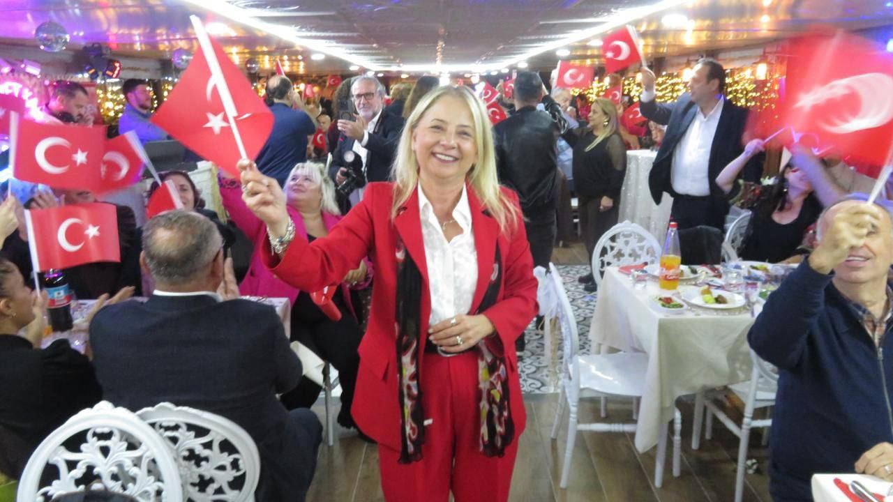 cumhuriyetin 102 yili bogazda kutlandi qaBzDq5G.jpg