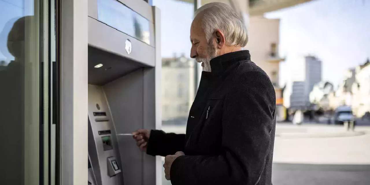 emekli promosyonlari 30 bin tlye cikti bankalardan ekim ayi atagi CTeAPj1Q