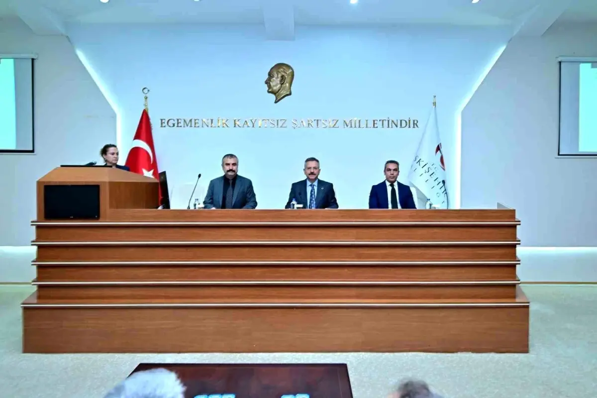 eskisehirde kadinin guclenmesi icin ilk toplanti yapildi GAB5HwrL.jpg