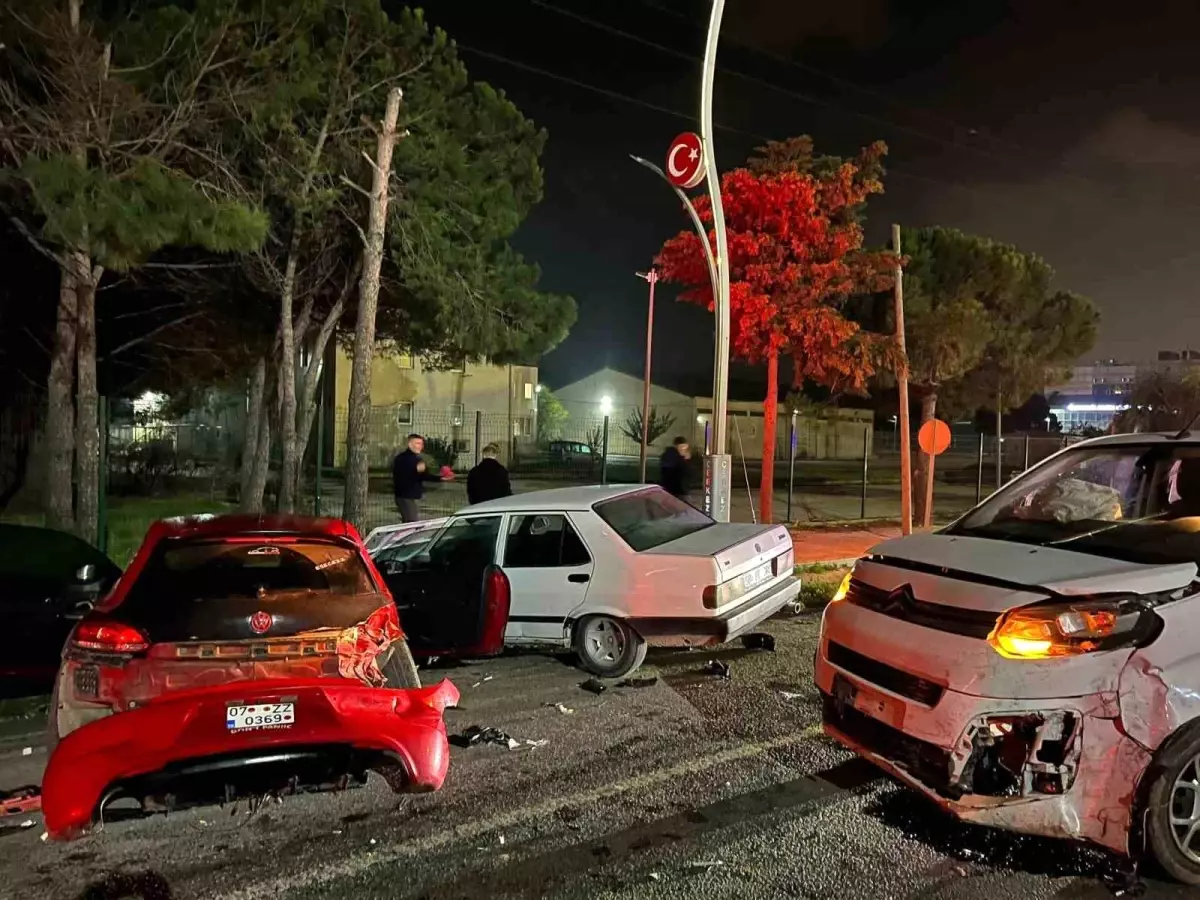 tekirdagda zincirleme kaza 3 yarali RRW2je4h.jpg