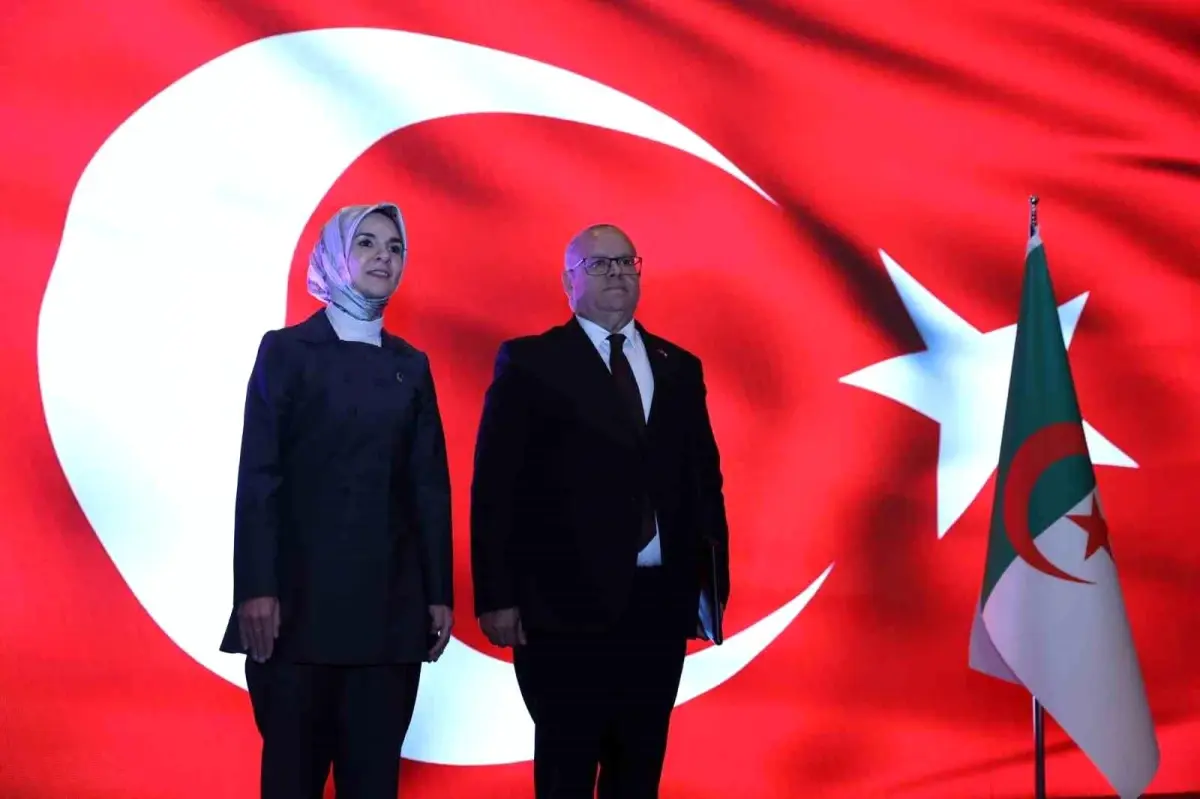 cezayir bagimsizlik gunu ankarada kutlandi gC6BhUWD.jpg