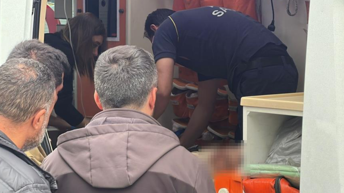 samsunda 17 yasindaki genc bicaklandi 5mAwdNUt.jpg