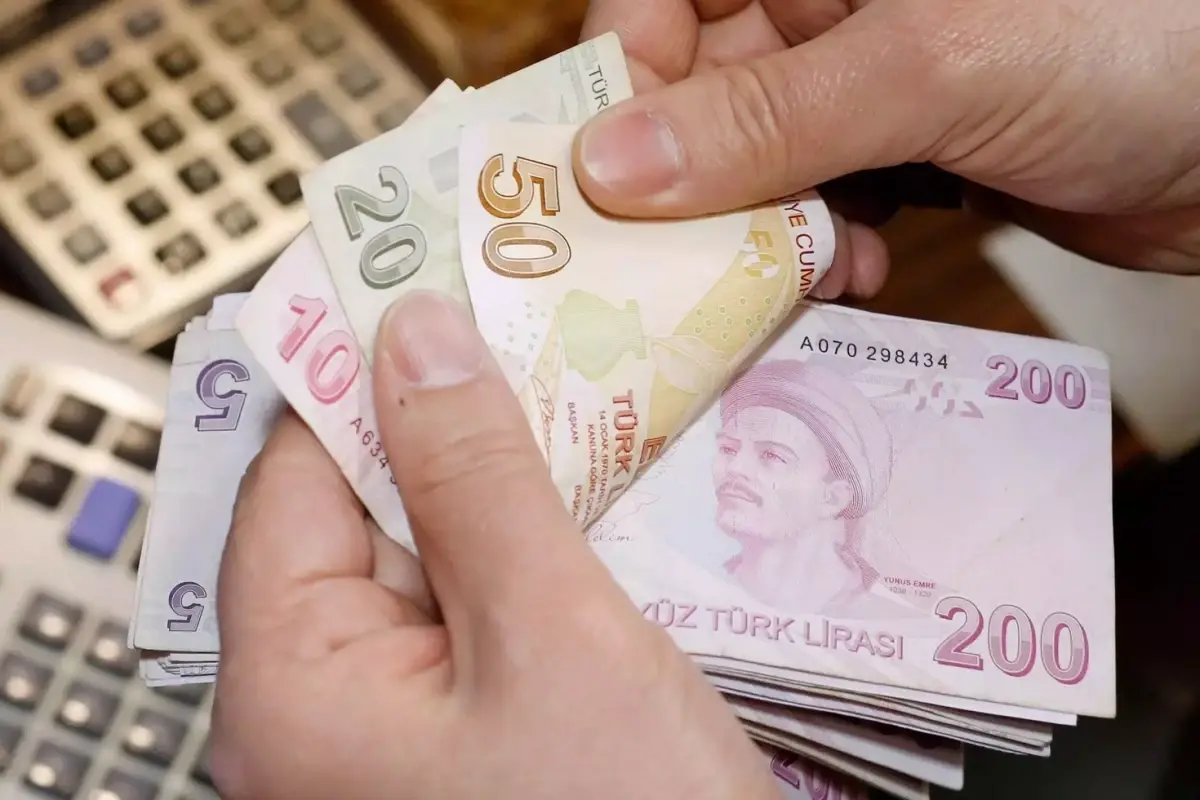 SSK ve Bağkur emeklisinin kök maaş hesabı değişti: İşte yeni zam tablosu