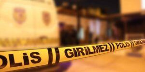 ardahanda-iki-kisi-arasinda-baslayan-tartisma-kanli-bitti-1-olu-QxG4WQOC