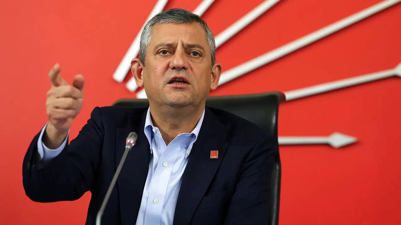 CHP MYK Olağanüstü Toplandı: “Genel Merkezden Ayrılmayacağız”